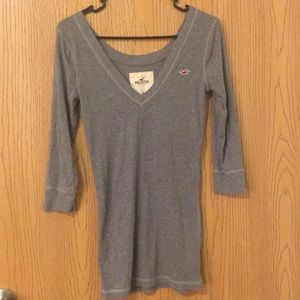 Hollister 3/4 Sleeve Grey Shirt